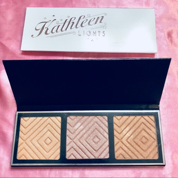 MAKEUP GEEK Other - Makeup Geek - Highlighter Palette -Kathleen Lights